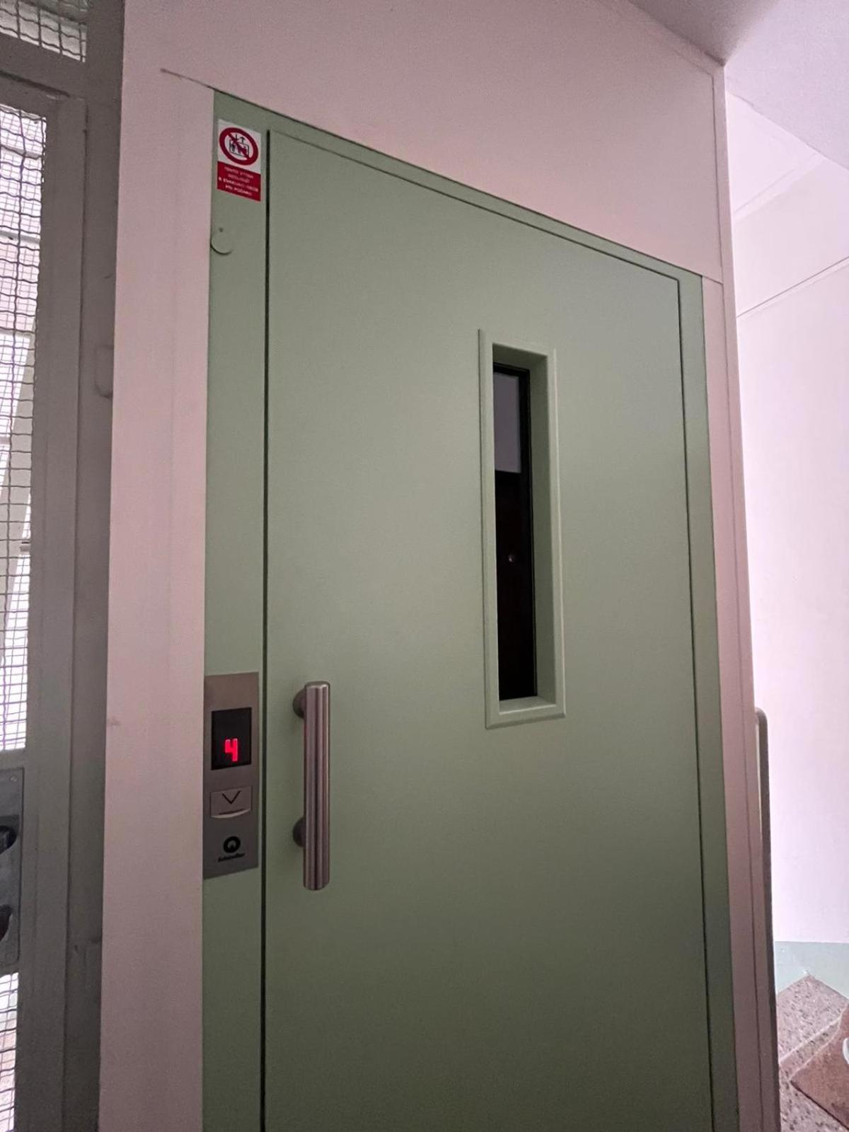 Apartmens Kv カルロヴィ・ヴァリ エクステリア 写真